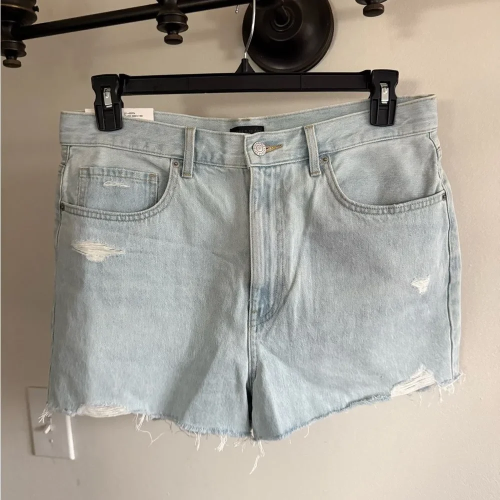 Uniqlo Women’s High Rise Light Wash Jean Denim Distressed Shorts 32” NWT New